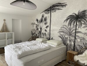 3 chambres, fer et planche à repasser, lit parapluie, Wi-Fi gratuit