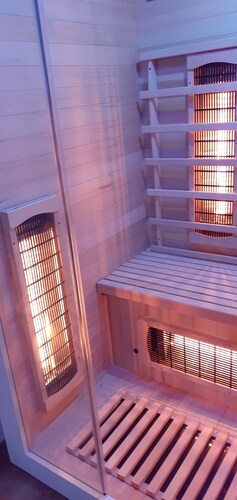 dom wakacyjny z sauną i jacuzzi 153 m ,3 sypialnie ,10 mni do plaży