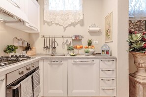 Apartment | 2 bedrooms - Casa Uccellini in Lucca (Lucca)