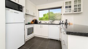 Micro-ondas, lava-louças