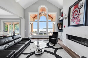 智能电视、壁炉、办公室、打印机