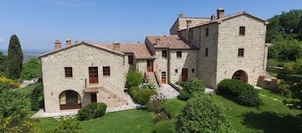 Borgo Fastelli - Sambuco Chalet in historical Borgo in Val d'Orcia