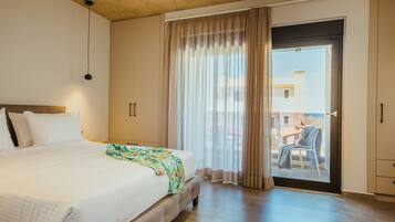 9 bilik tidur, gebar bulu kapas, tilam berlapik, peti besi dalam bilik