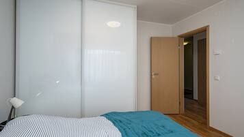 1 間睡房、熨斗/熨衫板、可攜式嬰兒床、免費 Wi-Fi