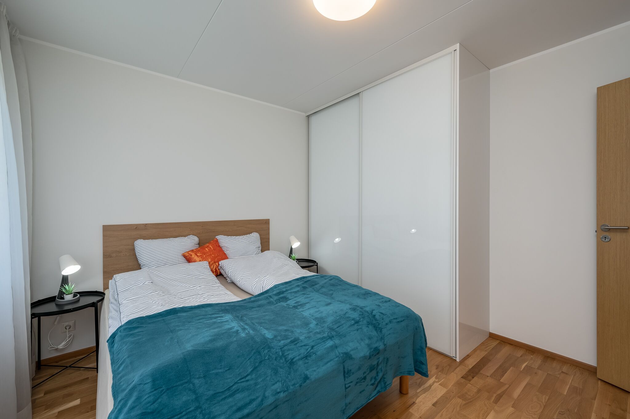 1 chambre, fer et planche à repasser, lit parapluie, Wi-Fi gratuit