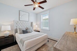 3 bedrooms, iron/ironing board, free WiFi, bed sheets - Naturewalk: Golf Cart, Bikes, Pickleball, 2 Pools! (Santa Rosa Beach)
