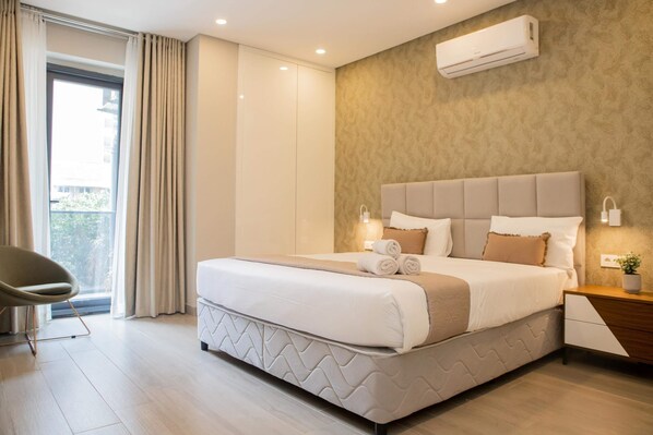 1 多间卧室、熨斗/熨衣板、WiFi、床单