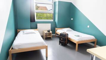 Twin Room, Private Bathroom | Free WiFi, bed sheets