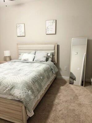 1 bedroom, desk, iron/ironing board, free WiFi