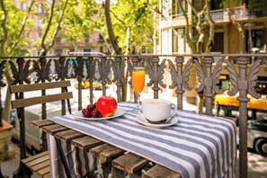 Standard Studio | Balcony