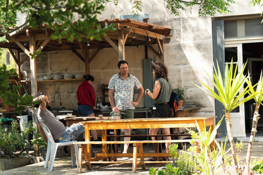 Auberge de Jeunesse HI Arles by null