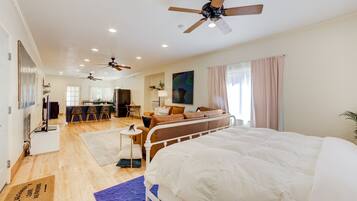 1 chambre, fer et planche à repasser, lit parapluie, Wi-Fi gratuit