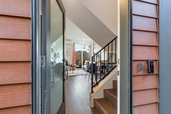 Interior - Perch - Centro Guesthouse E: Cozy Townhome w/ Parking, Deck & Pet Friendly (Seattle)