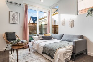 2 Schlafzimmer, Bügeleisen/Bügelbrett, kostenloses WLAN, Bettwäsche