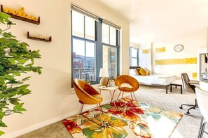 Bügeleisen/Bügelbrett, WLAN, Bettwäsche