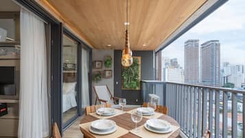 Apartamento | Opções para refeição ao ar livre