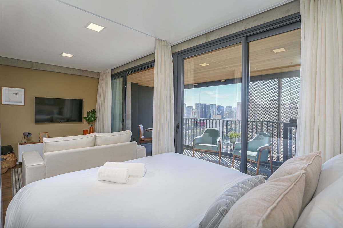 1 habitación y ropa de cama