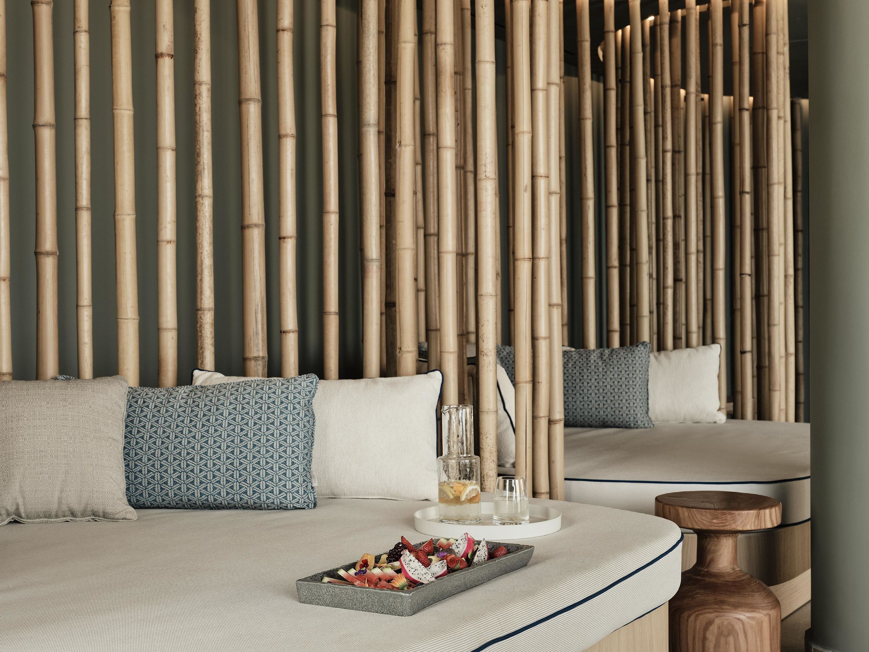 Un sauna, baño turco, tratamientos corporales, 3 salas de tratamiento