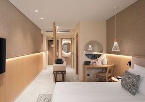 Deluxe Double Swim Up Room