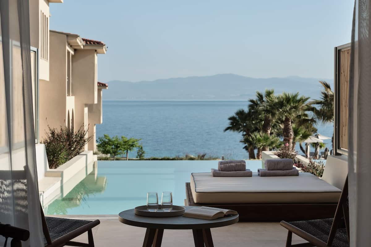 Deluxe Double Room, Private Pool, Sea View | Terrace/patio