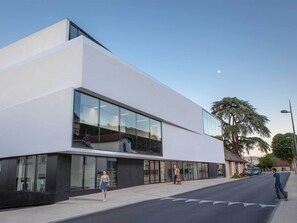 Front of property - Auberge de jeunesse HI Cahors - Le Chai (Cahors)