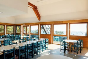 Restaurant - Auberge de Jeunesse HI Cancale (Cancale)