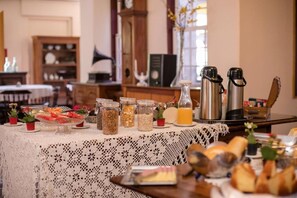 커피/티 메이커, 전기 주전자