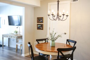 Dining - Downtown Lake View Condo -Unit 2 (Conneaut Lake)