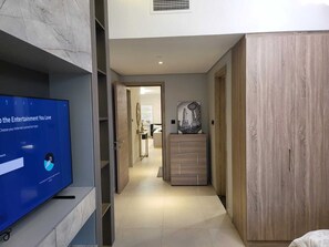 Luxurious 5BHK  Duplex Suite - Mirdif Hills Apartaments (Dubai)