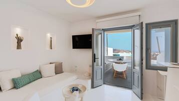 Premium bedding, memory foam beds, minibar, in-room safe