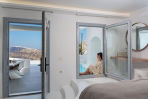 Exterior detail - Nelya Suites (Santorini)