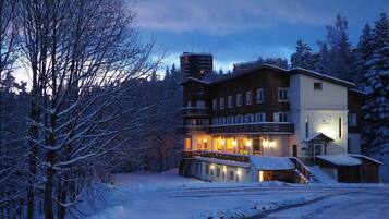 Façade de lâhĂ©bergement