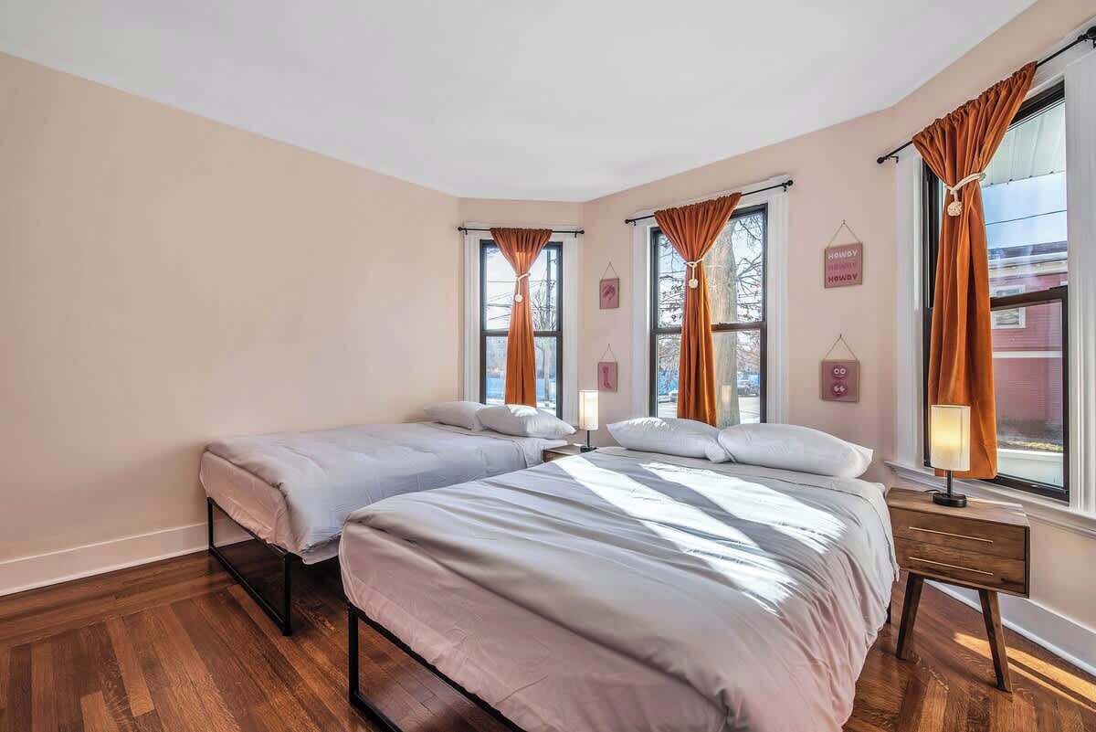 5 bedrooms, memory-foam beds, iron/ironing board, travel cot