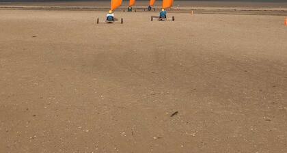 Auberge de Jeunesse HI Genets