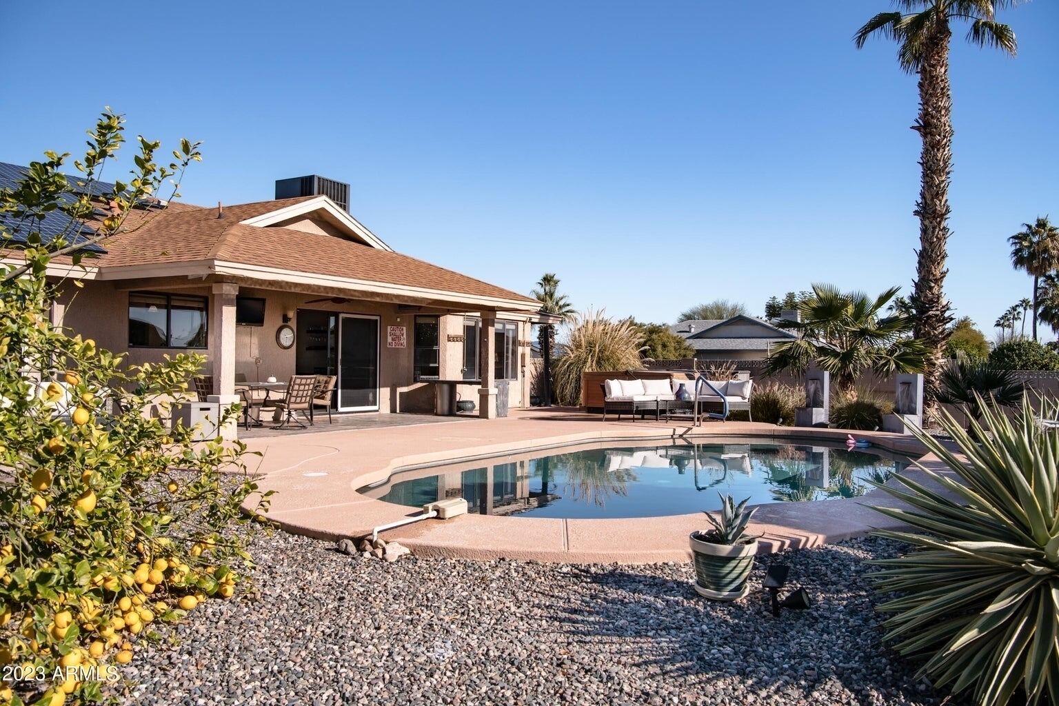 Lovely home w/pool, hot tub, close to Spring Training, golf courses. Sleeps 6