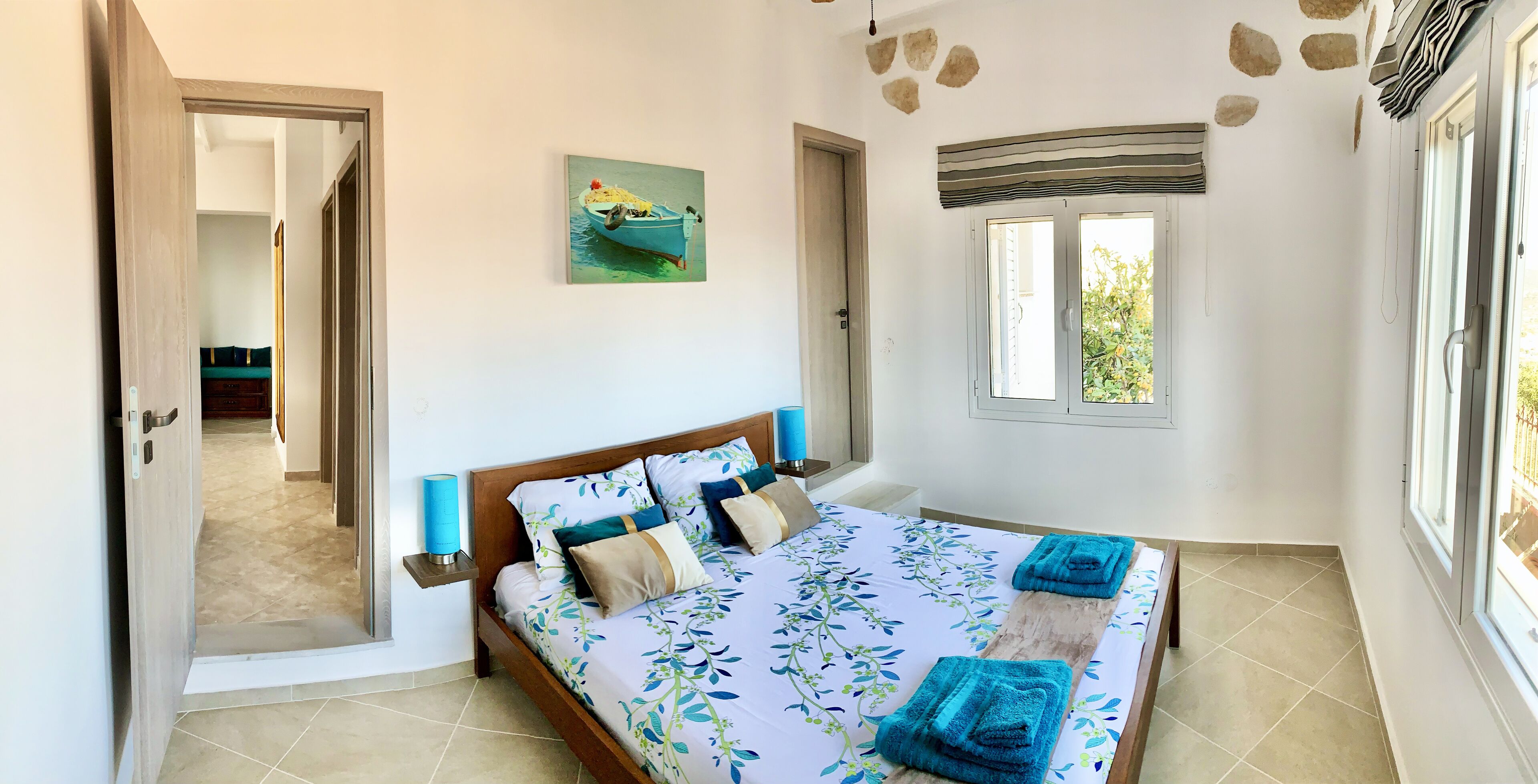 4 bedrooms, in-room safe, iron/ironing board, WiFi