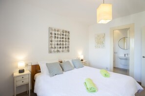 4 soveværelser, strygejern/strygebræt