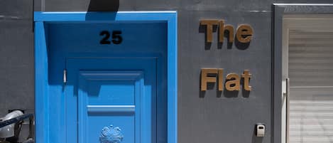 Entrada de la propiedad