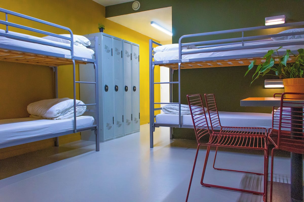 1 Schlafzimmer, BĂŒgeleisen/BĂŒgelbrett, kostenloses WLAN, BettwĂ€sche