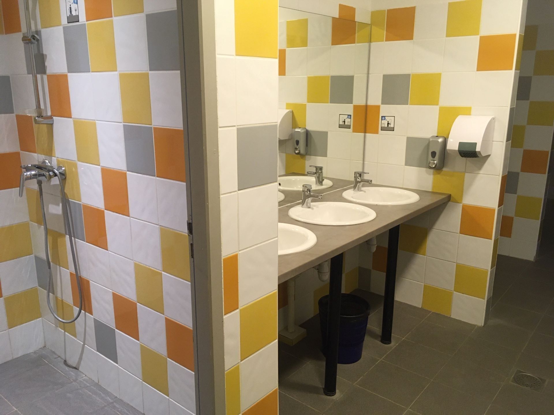 Foto - Auberge de Jeunesse HI Marseille Bois-Luzy