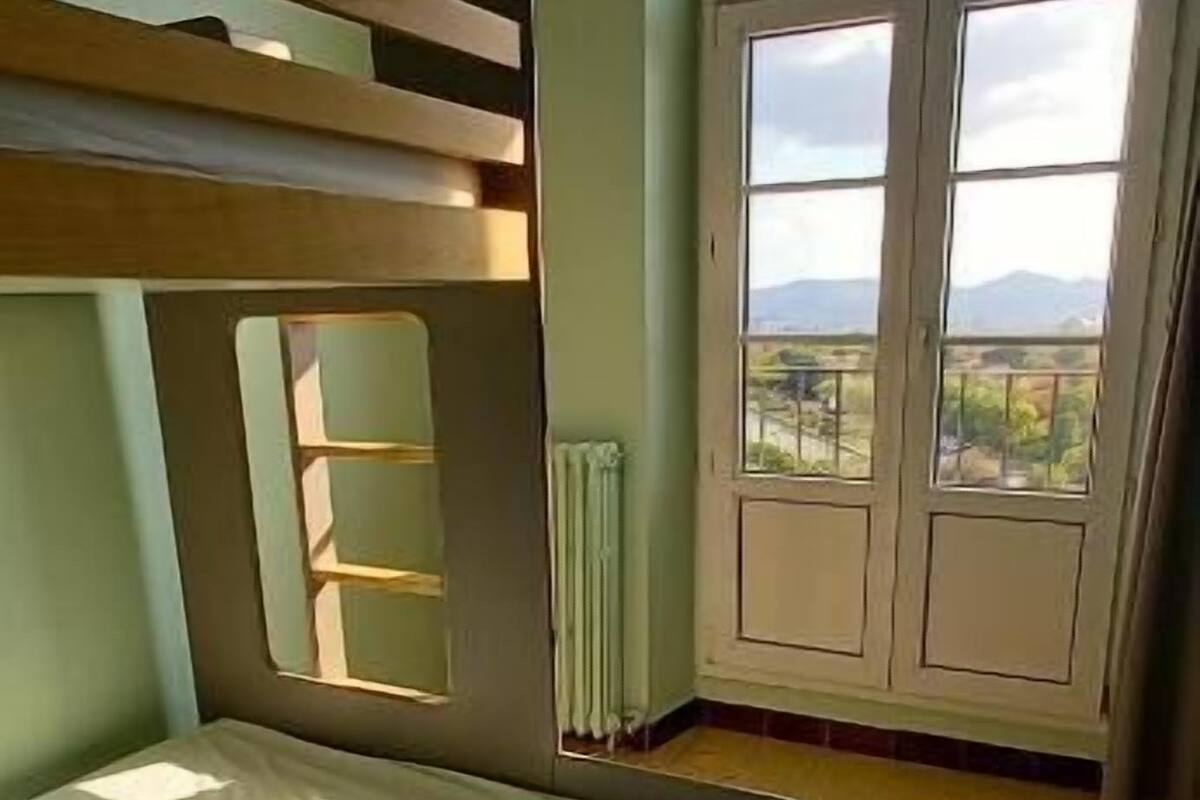 Triple Room | 1 bedroom, bed sheets, wheelchair access