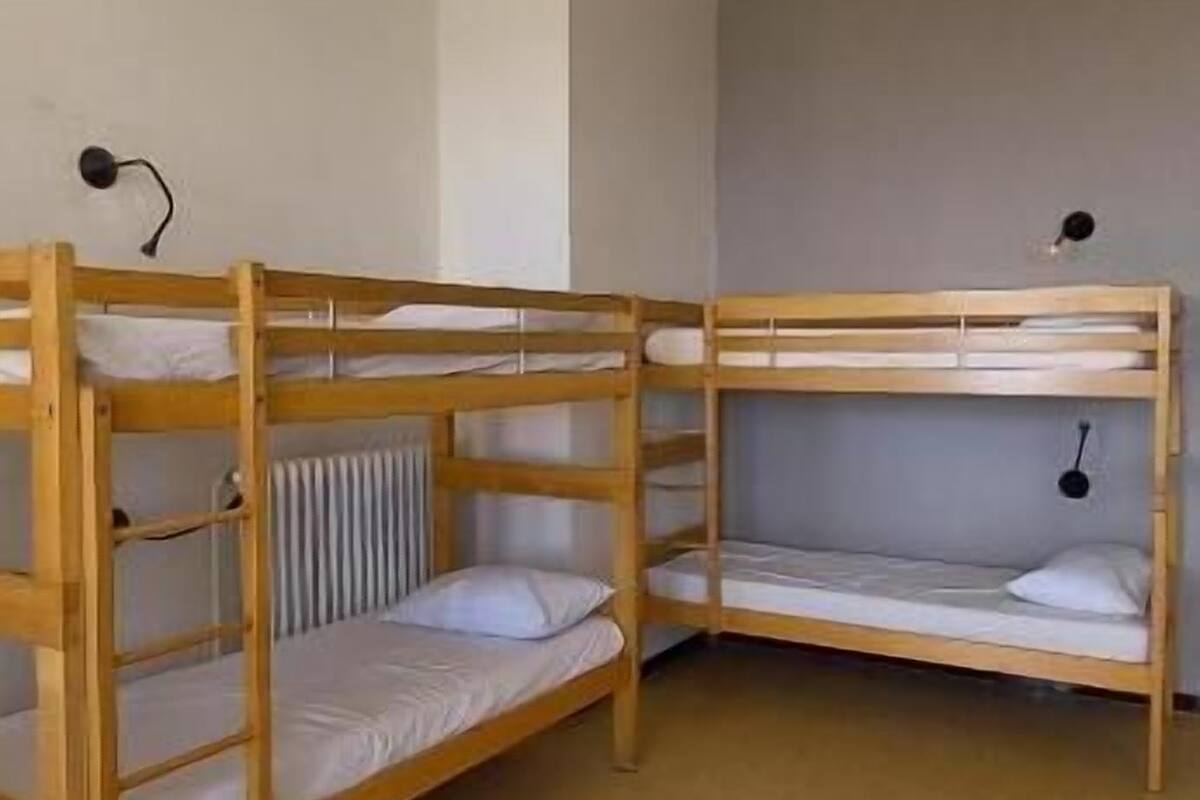 Quadruple Room | 1 bedroom, bed sheets, wheelchair access