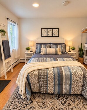 Bedroom Area - Cozy Studio Apartment with Private Yard  (Ridge)