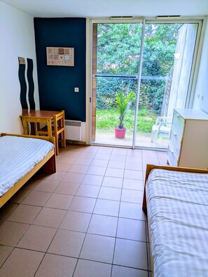 Tomannsrom, delt bad