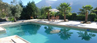 Unique cottage for 2 retreat with pool in Sierra Nevada National Park Alpujarras