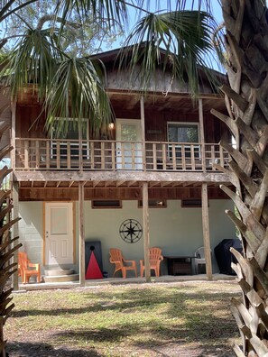 Exterior - Perfect River Retreat-located directly on the Withlacoochee River (Dunnellon)