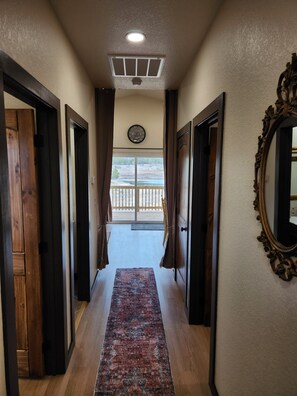 Interior - Lakeside Italian Villa On A Private Estate (Kerrville)