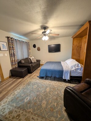 1 chambre, fer et planche à repasser, Wi-Fi, literie fournie