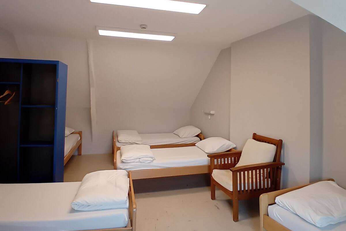 Room, Shared Bathroom (for 6 People) | Cadar katil 