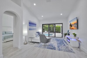 3 Schlafzimmer, Schreibtisch, Bügeleisen/Bügelbrett, kostenloses WLAN
